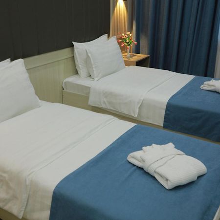 Human Hotel Tashkent Exterior foto