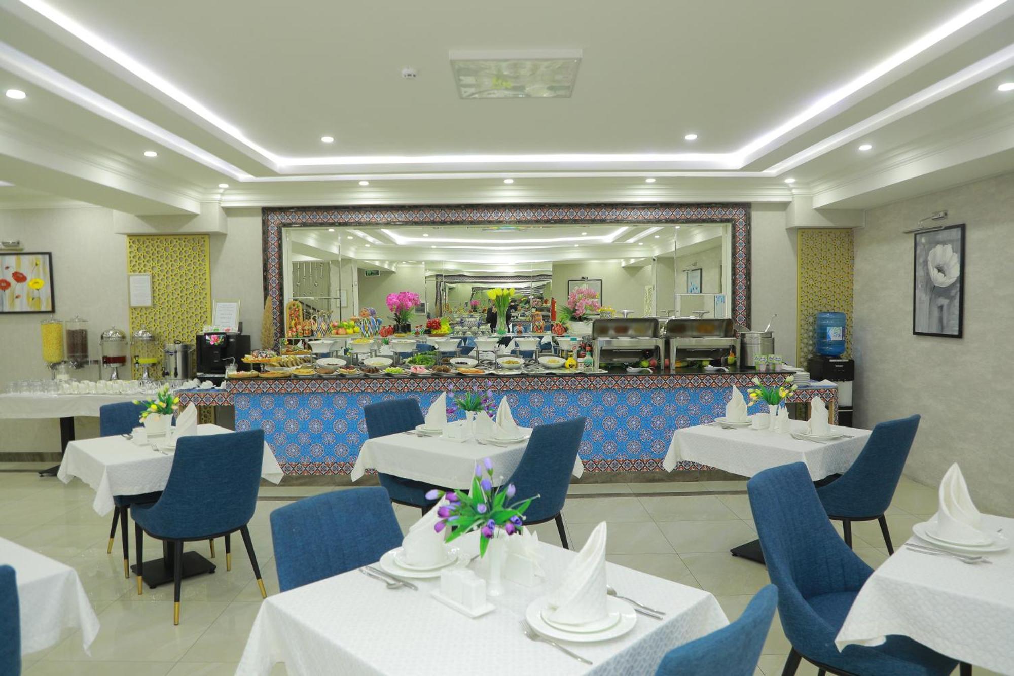 Human Hotel Tashkent Exterior foto