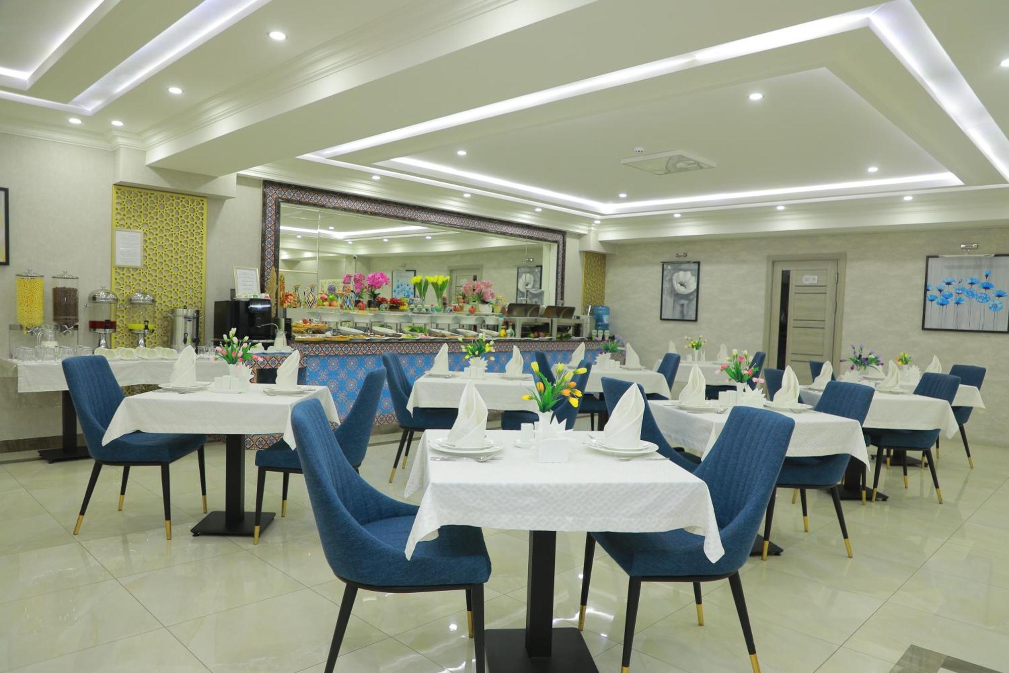 Human Hotel Tashkent Exterior foto