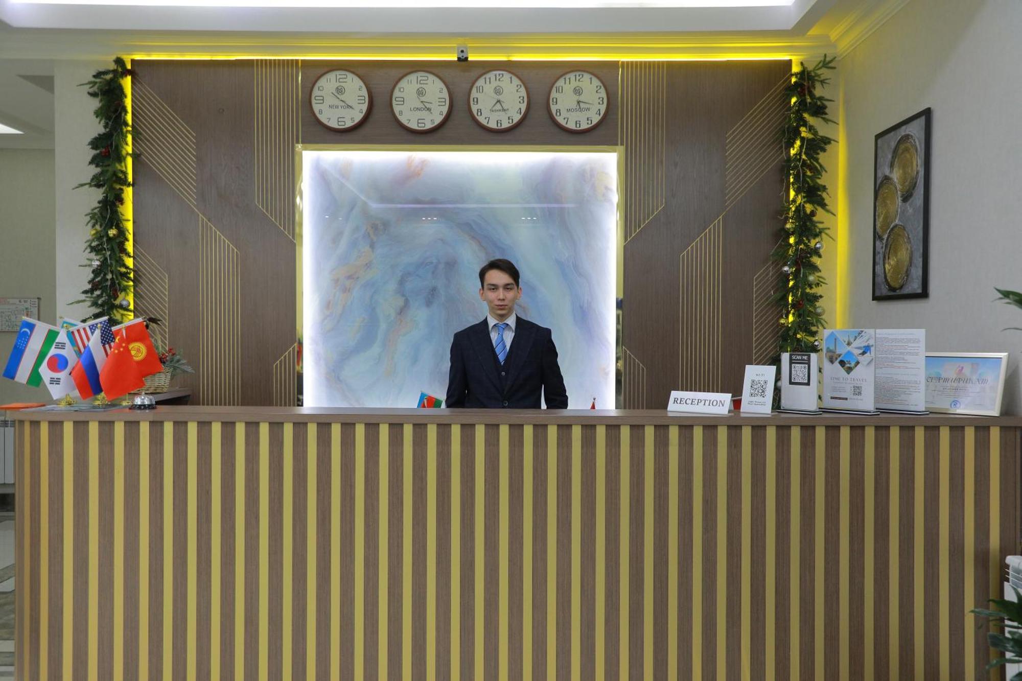 Human Hotel Tashkent Exterior foto